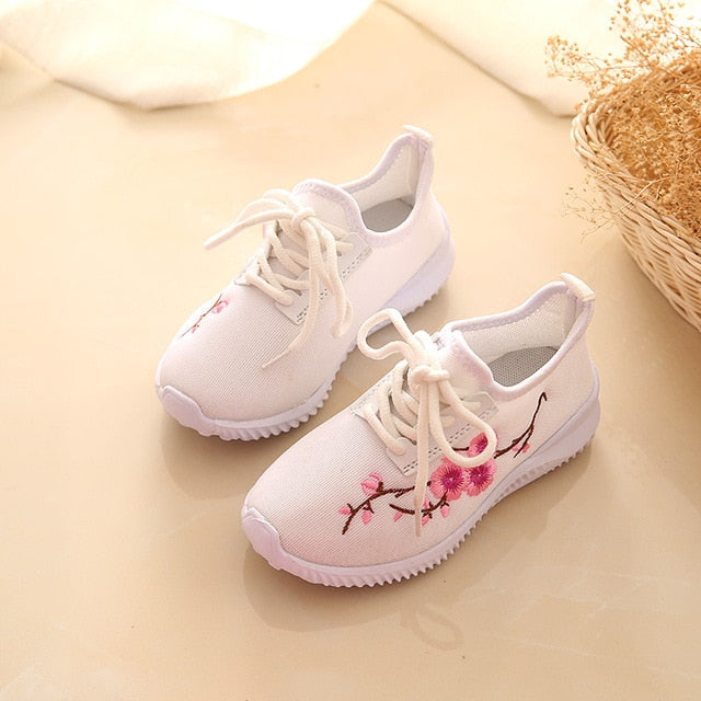 sneakers sports shoes child