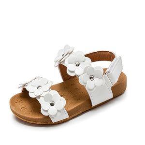 Lovely flowers girls sandals