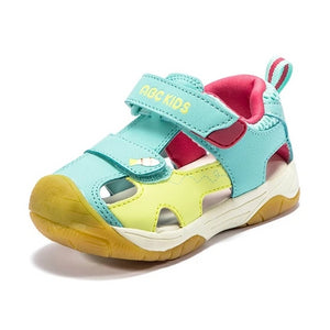 Baby comfortable sandal beach